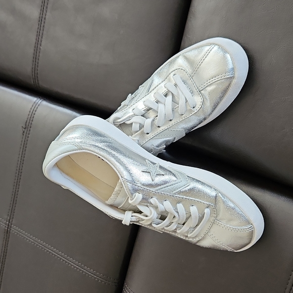 CONVERSE breakpoint Ox metallic silver!! - Picture 2 of 9